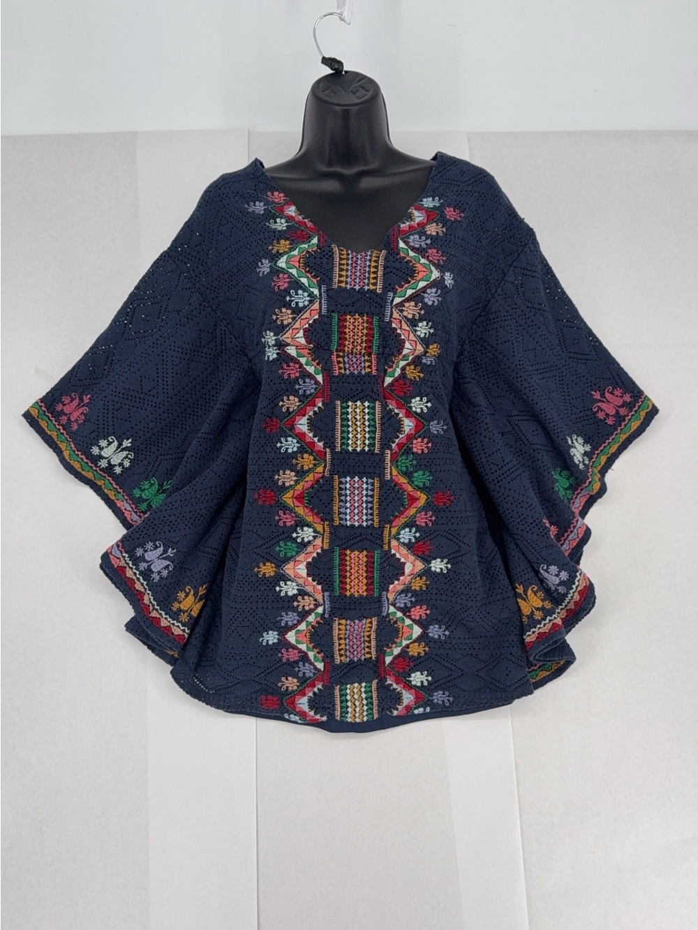 Judith March Cotton Navy Embroidered V-Neck 3/4 Sleeve Tunic Blouse Size M